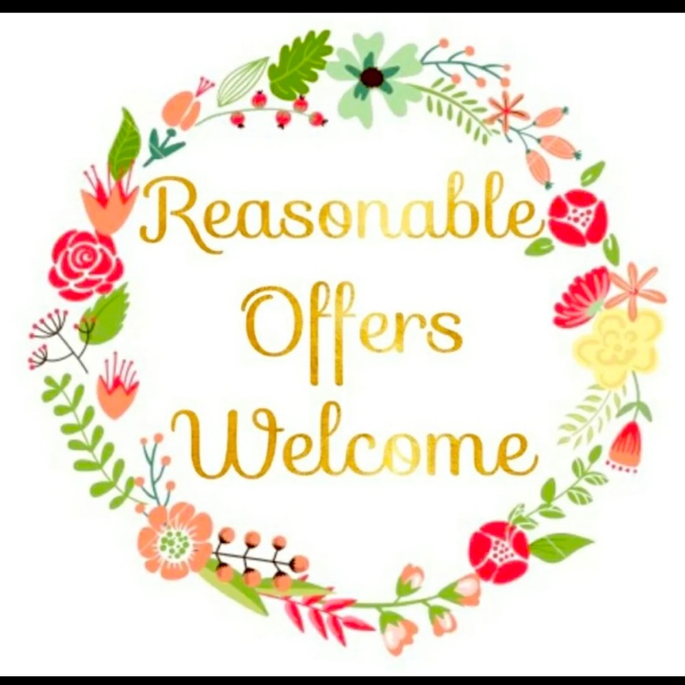 I love reasonable offers 😍🎁🌹🤗